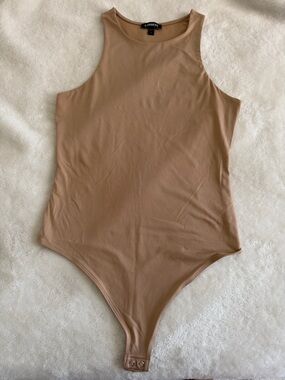 Express Sleeveless Scoop Neck Bodysuit in Beige